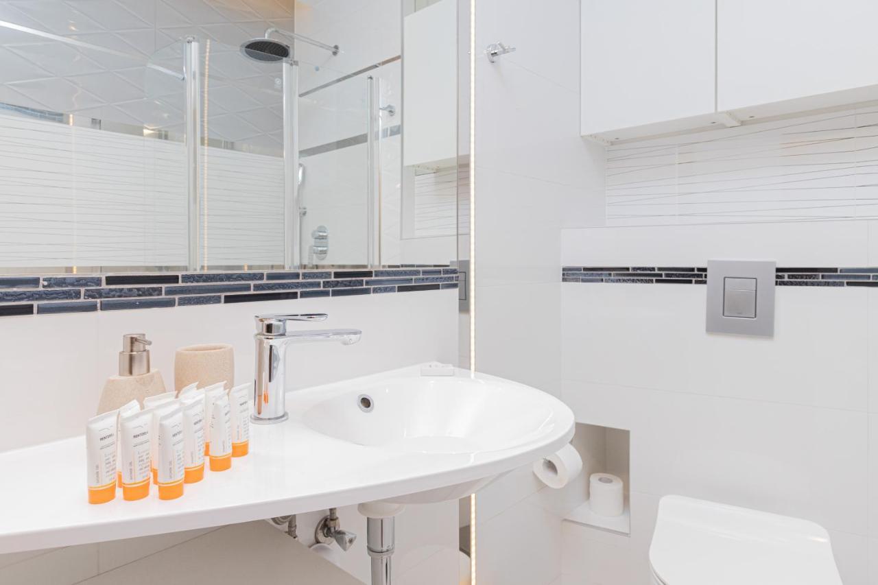Batorego 7 Gdynia Apartments By Noclegi Renters Ngoại thất bức ảnh